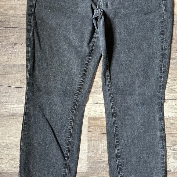 VINCE Luce Crop Skinny Charcoal Jeans (Size 32) - Picture 3 of 14